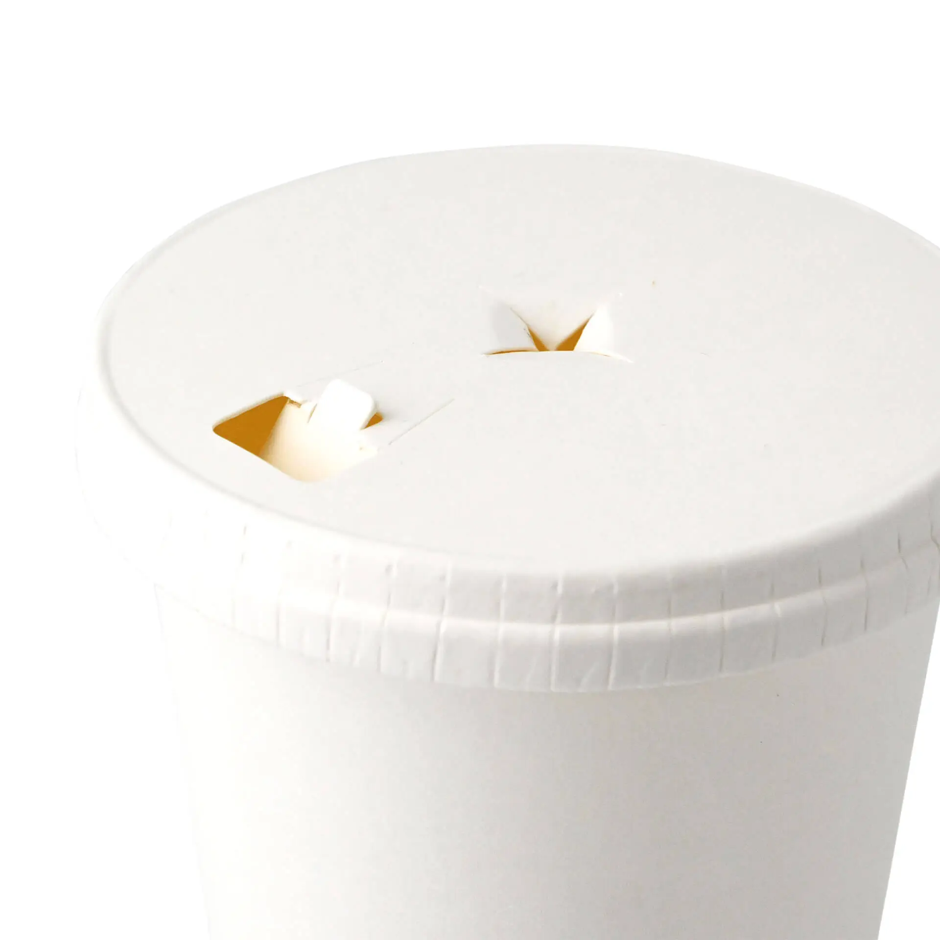 Paper-lids Ø 90 mm, white, drinking + straw hole